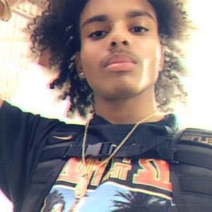 Meet your Posher, Marlon